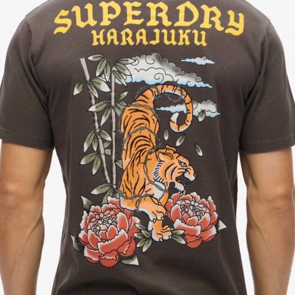 NWT Superdry Tattoo Graphic Loose Fit T-Shirt Large